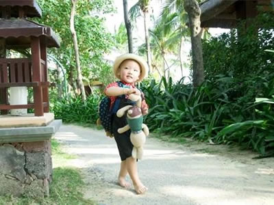 寶寶走路內(nèi)八字很萌嗎？需要警惕！