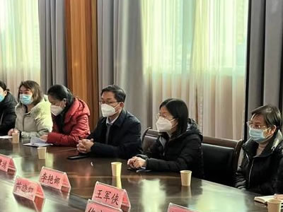 郟縣婦幼保健院來(lái)臥龍婦幼座談交流工作